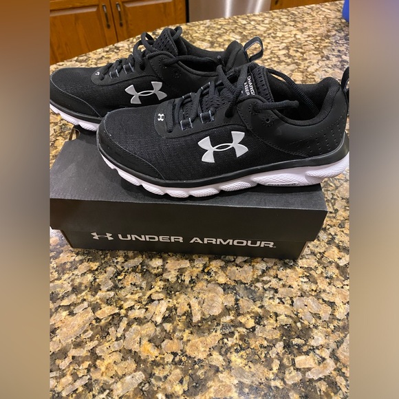 Women’s Under Armor Charged Assert Black and White Sneakers - Picture 2 of 8